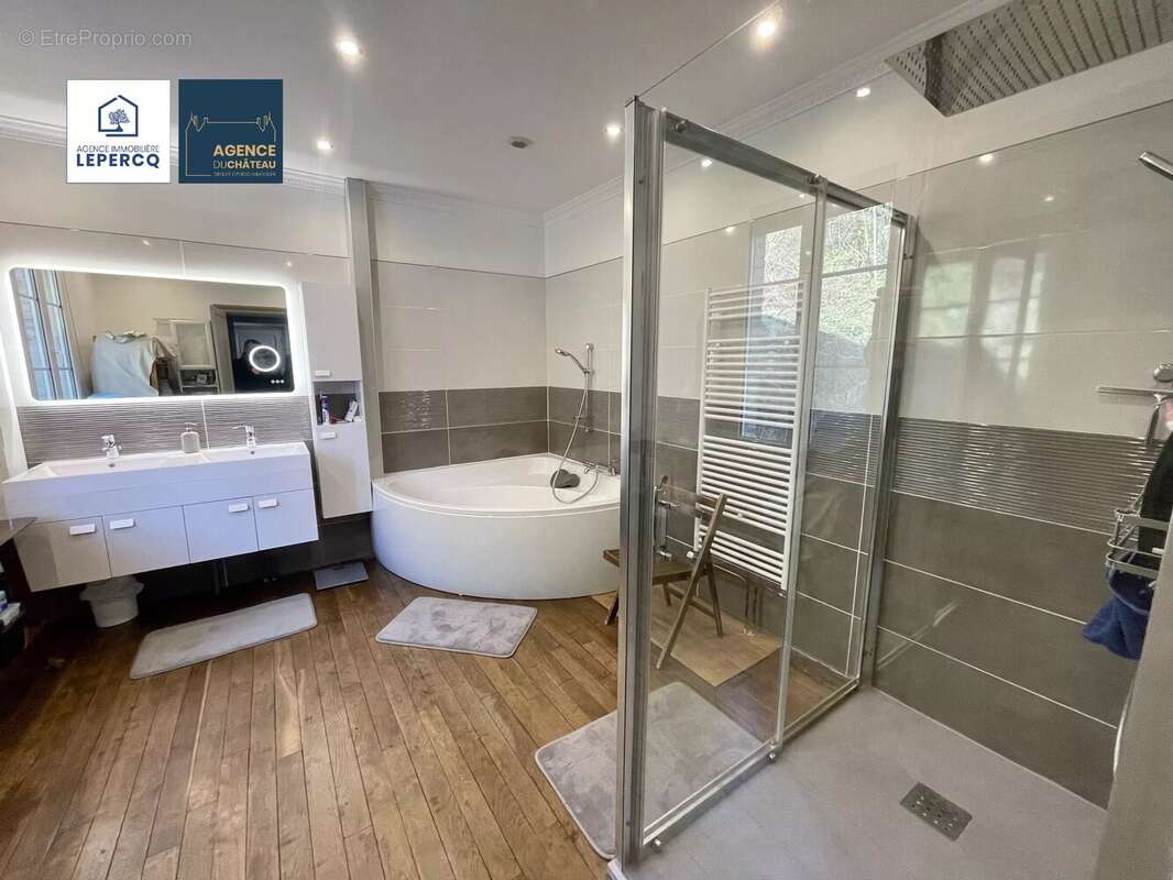 Maison à OULCHY-LE-CHATEAU