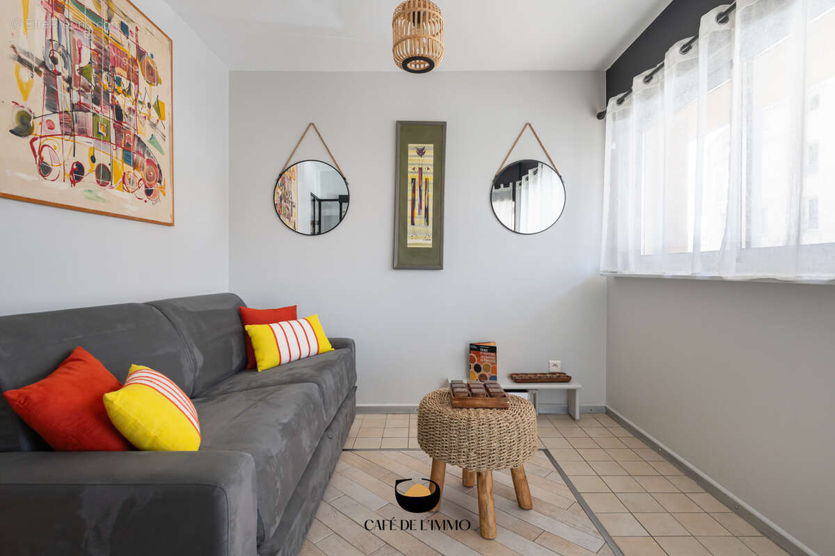 Appartement à MARSEILLE-7E