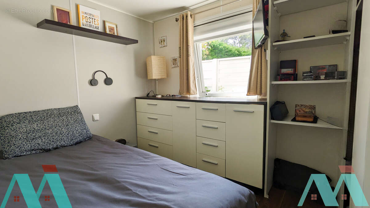 Maison à LE CASTELLET