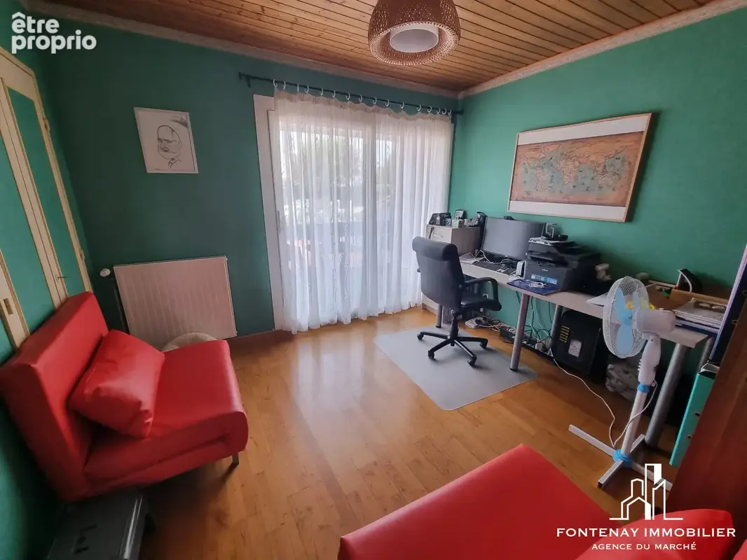 Maison 116 m² à Fontenay-Le-Comte  - photo 7