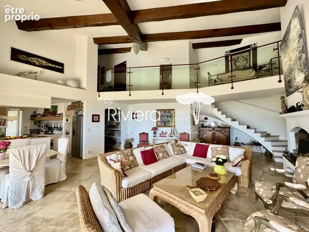 Propriete avec piscine a debordement et vue mer ! - photo 9