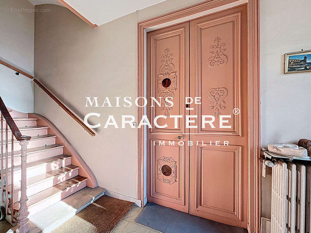 Maison à VERNEUIL-SUR-SEINE