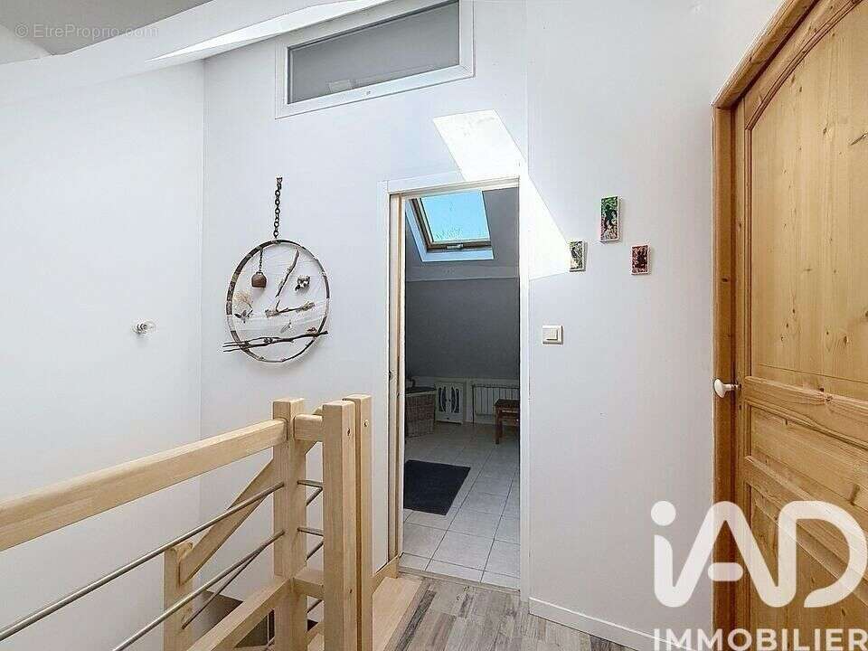 Photo 7 - Maison à SERGINES