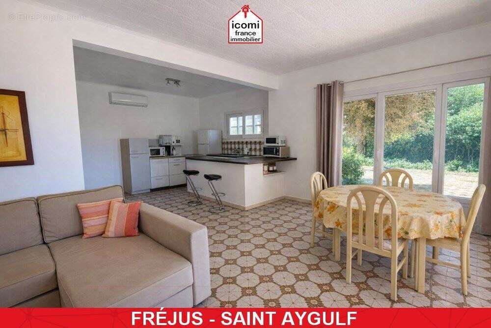 Maison à FREJUS