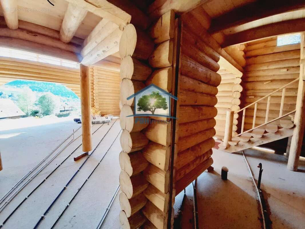 Maison à LA BOURBOULE