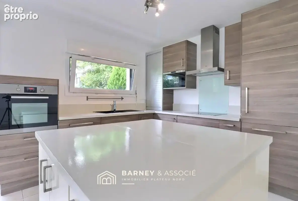 Appartement 3 pièces 82 m² à vendre à Mont-Saint-Aignan (76130) - photo 2