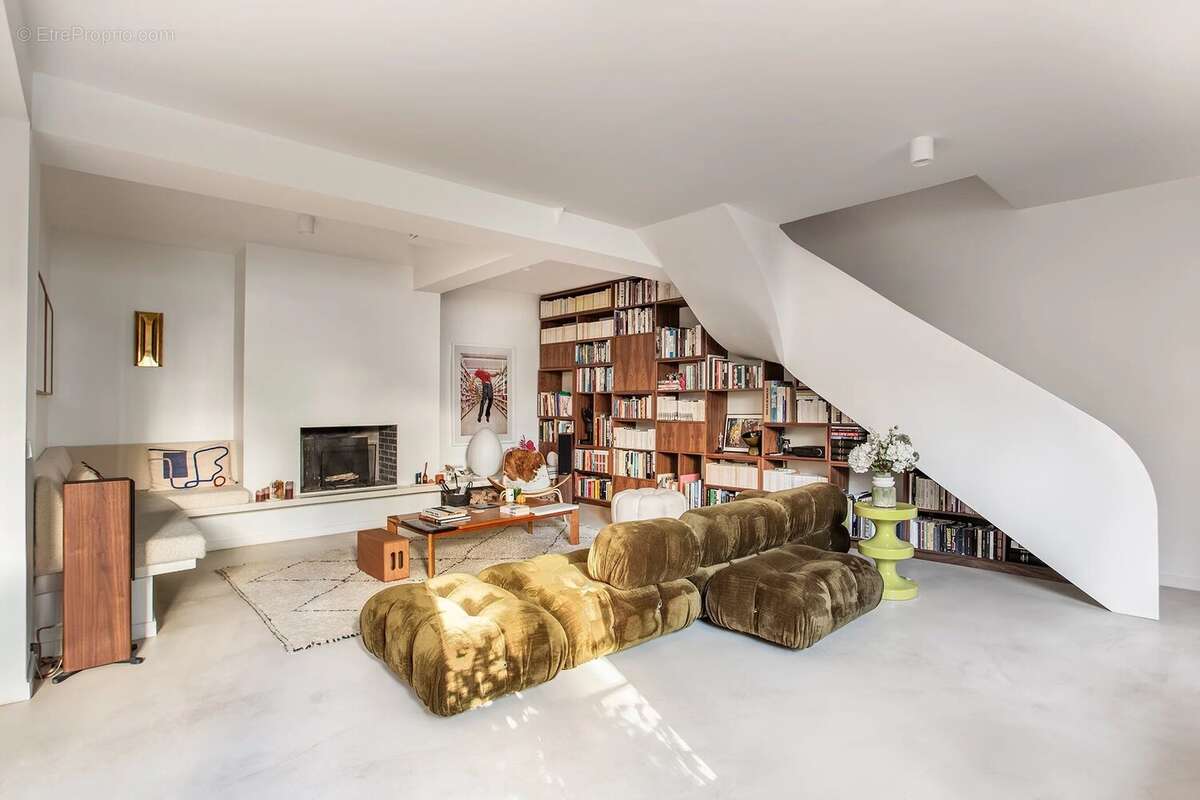 Appartement à PARIS-6E