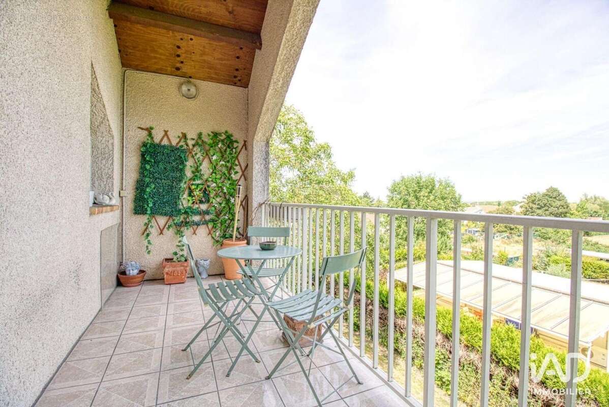 Photo 2 - Appartement à MONTEVRAIN