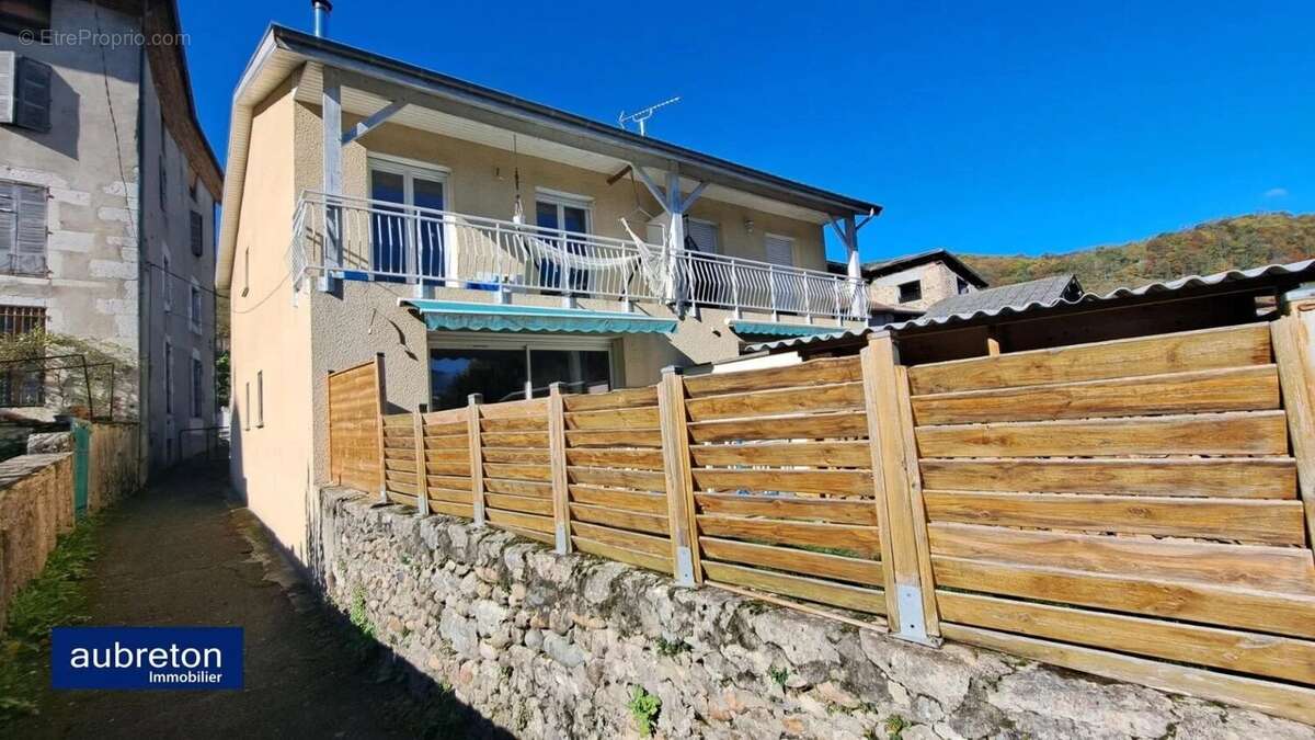 Maison à L'ALBENC