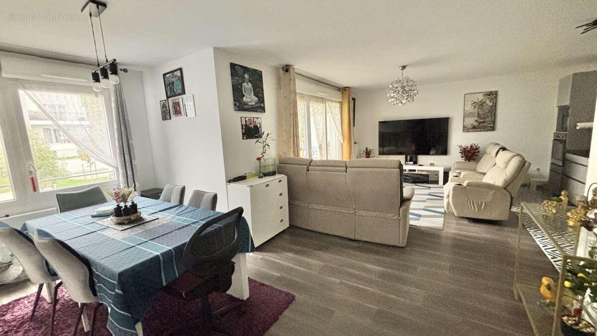 Appartement à SAINT-GRATIEN