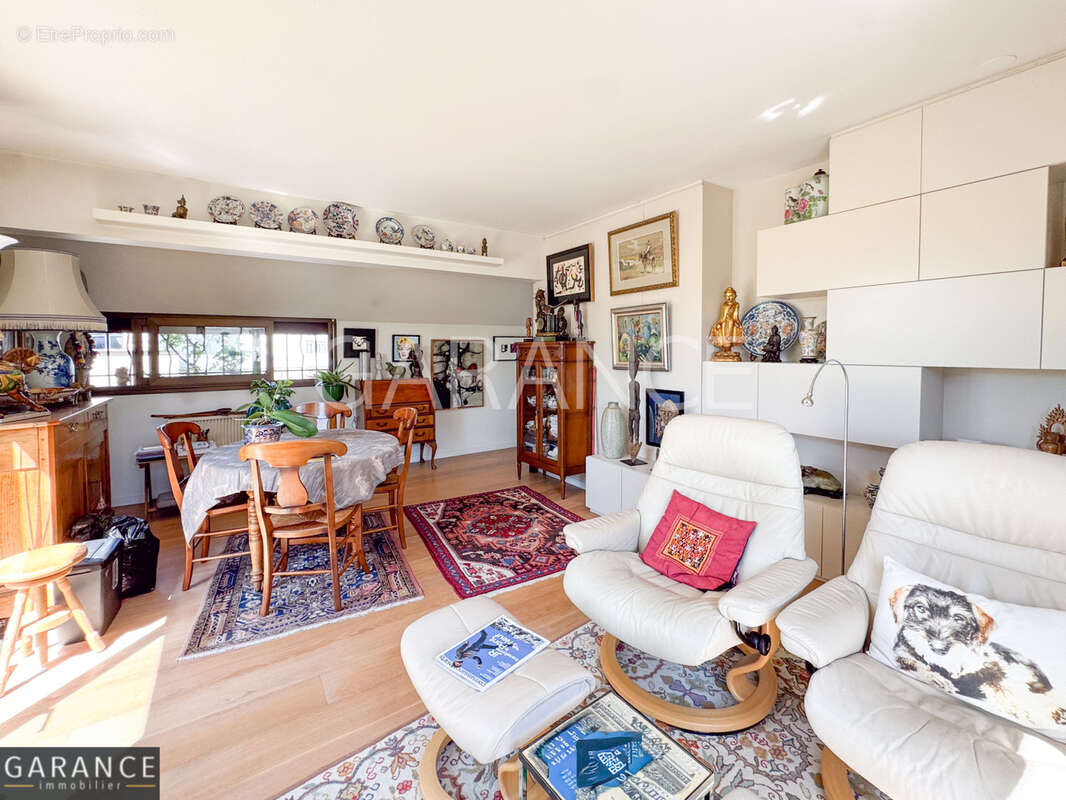 Appartement à PARIS-12E