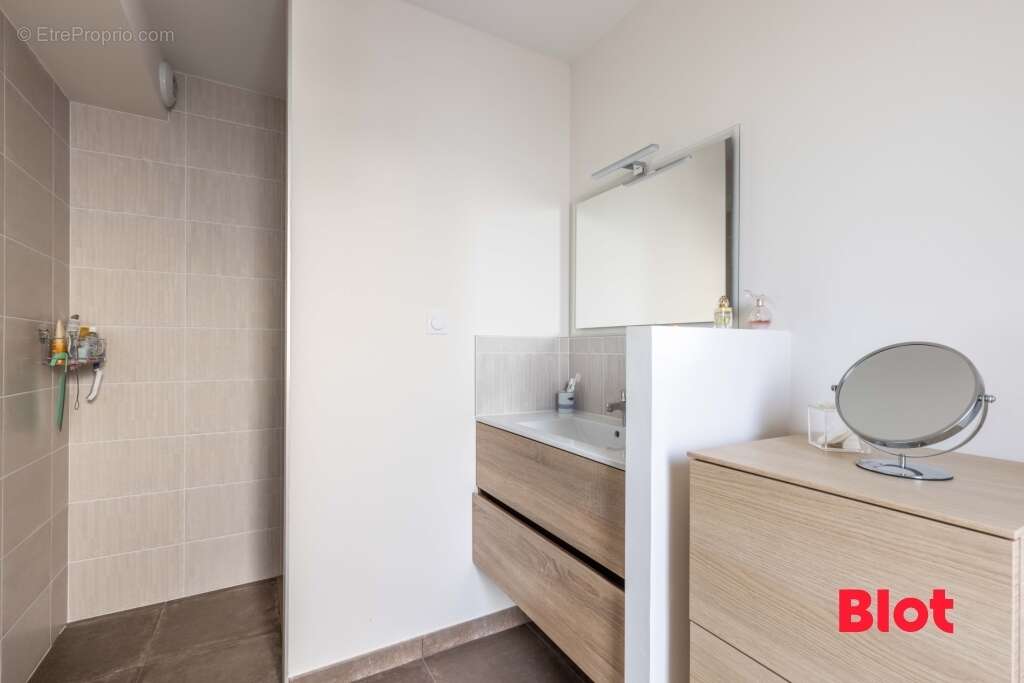 Maison à LA MEZIERE