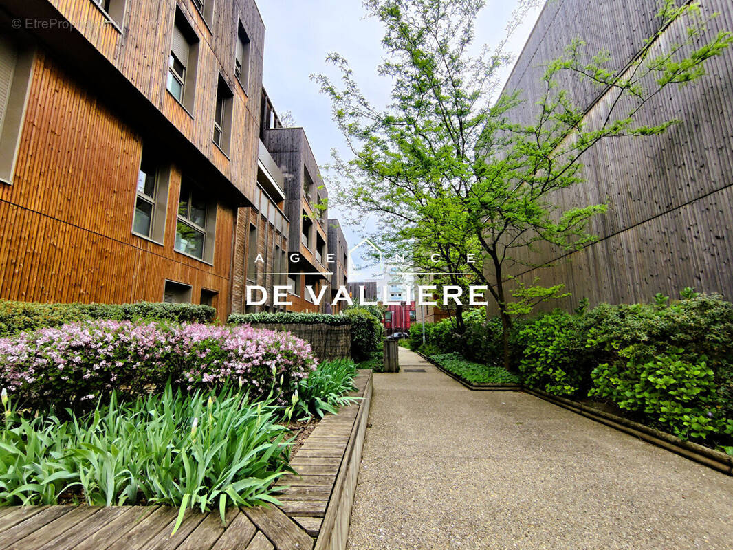 Appartement à NANTERRE