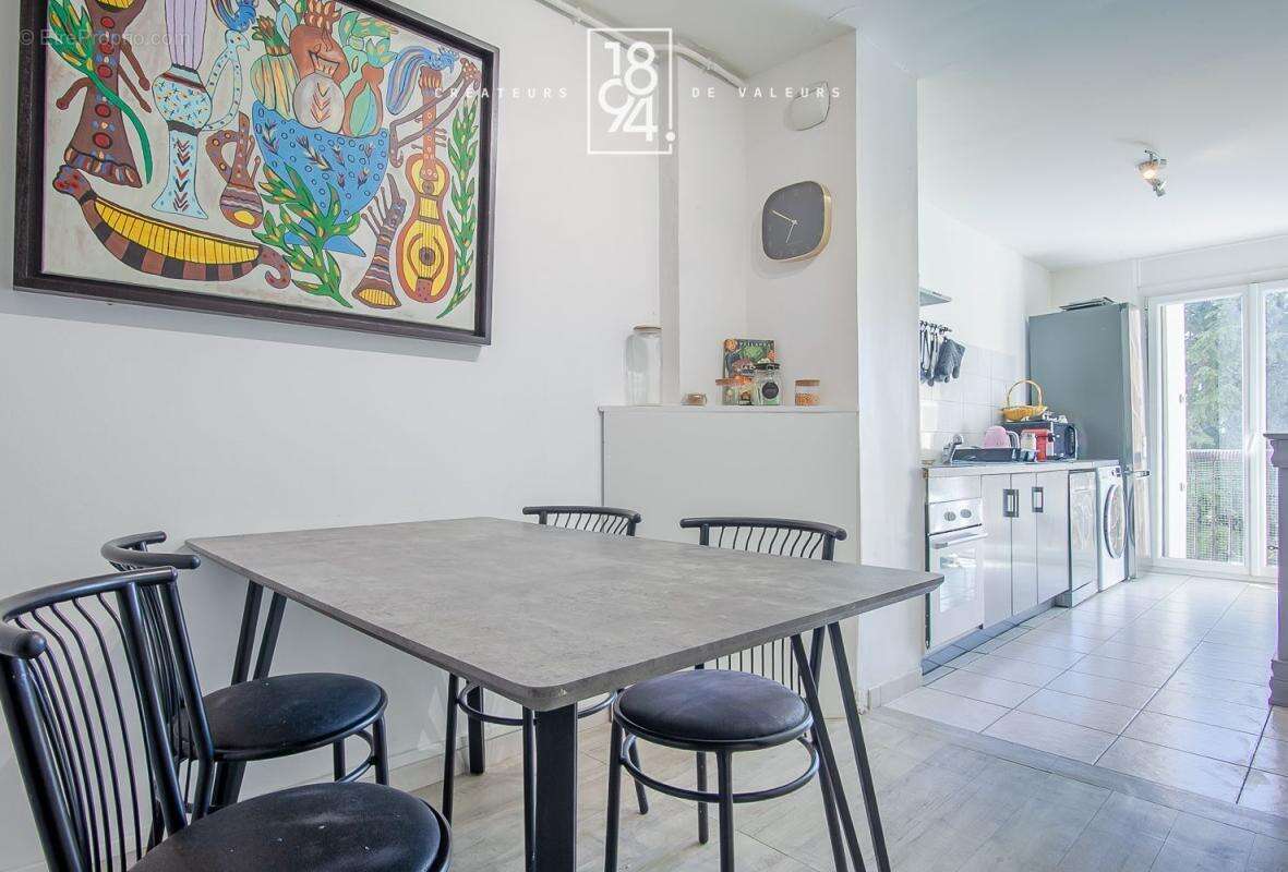 Appartement à AIX-EN-PROVENCE