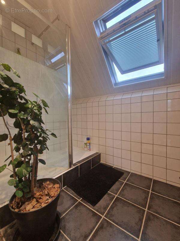 Maison à VAIRES-SUR-MARNE