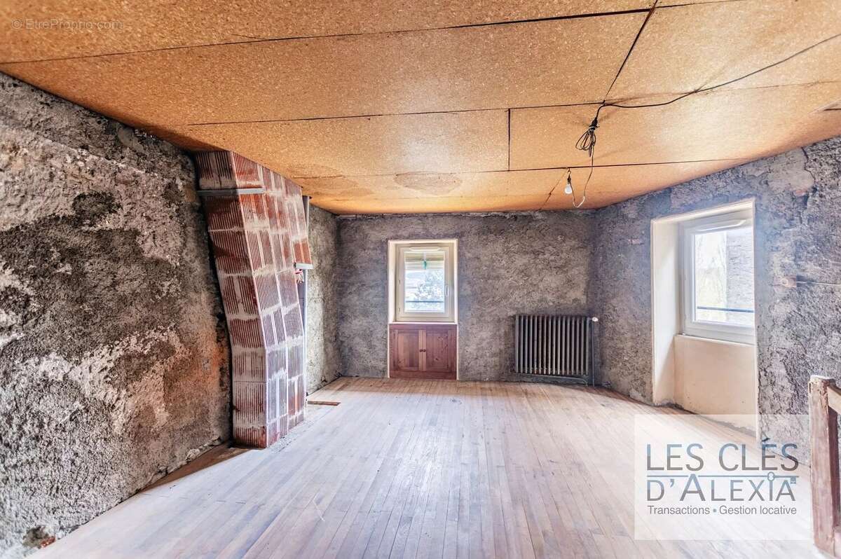 Maison à GIVORS