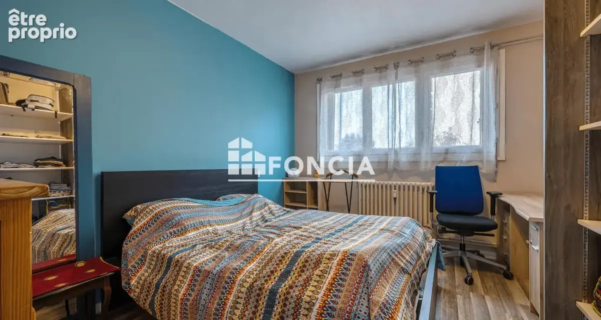 EXCLUSIVITE - T4 lumineux de 74m² à La Motte-Servolex - photo 6