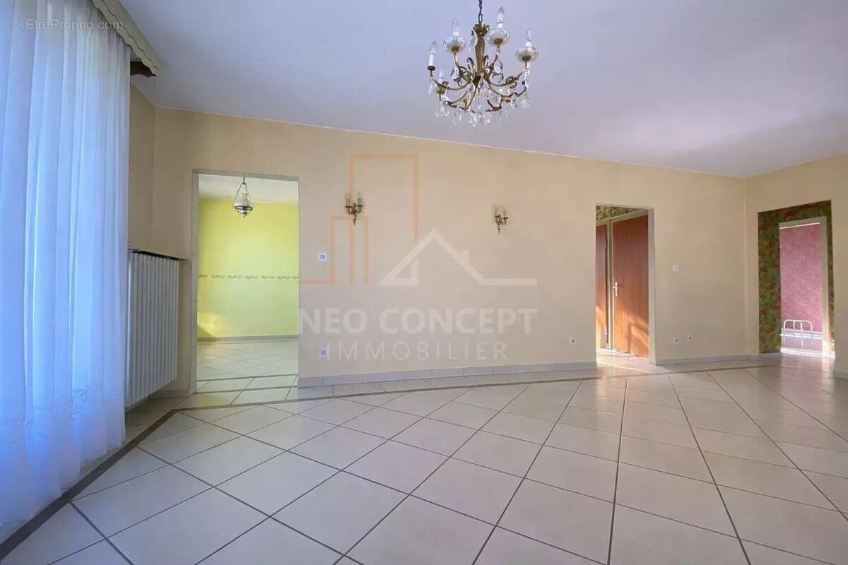 Maison à WISSEMBOURG