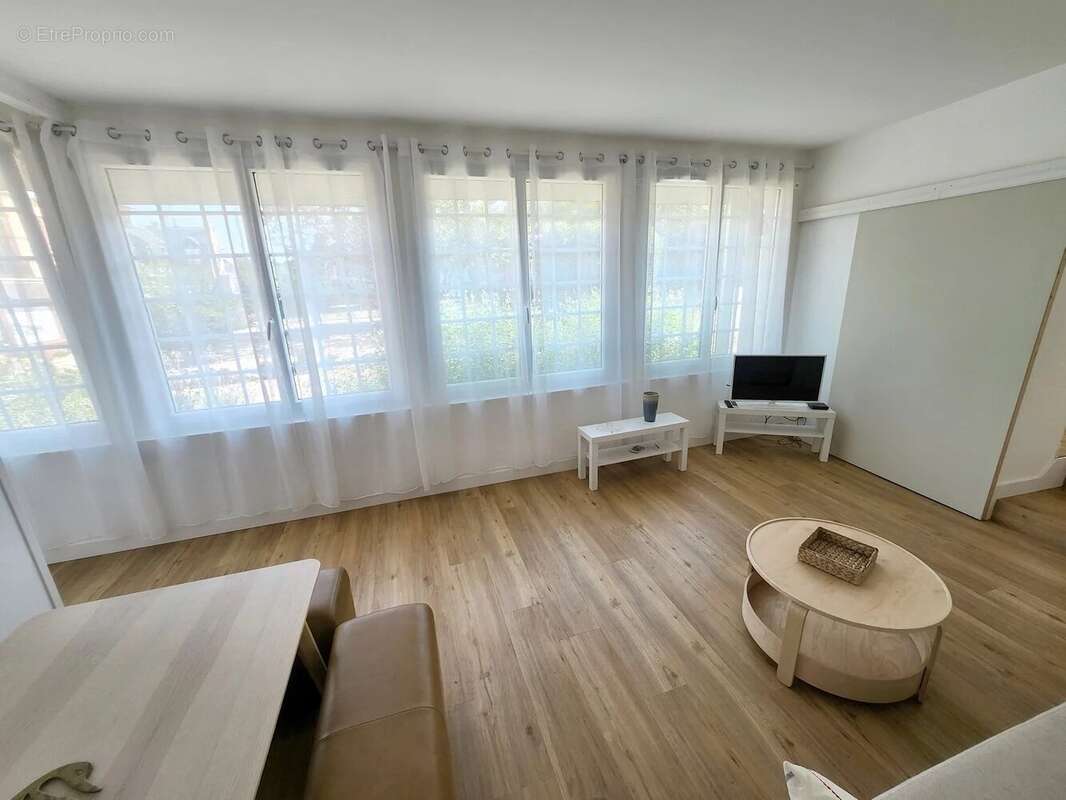 Appartement à VILLERVILLE