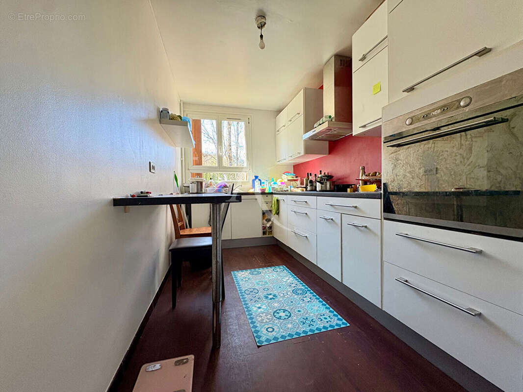 Appartement à GIF-SUR-YVETTE