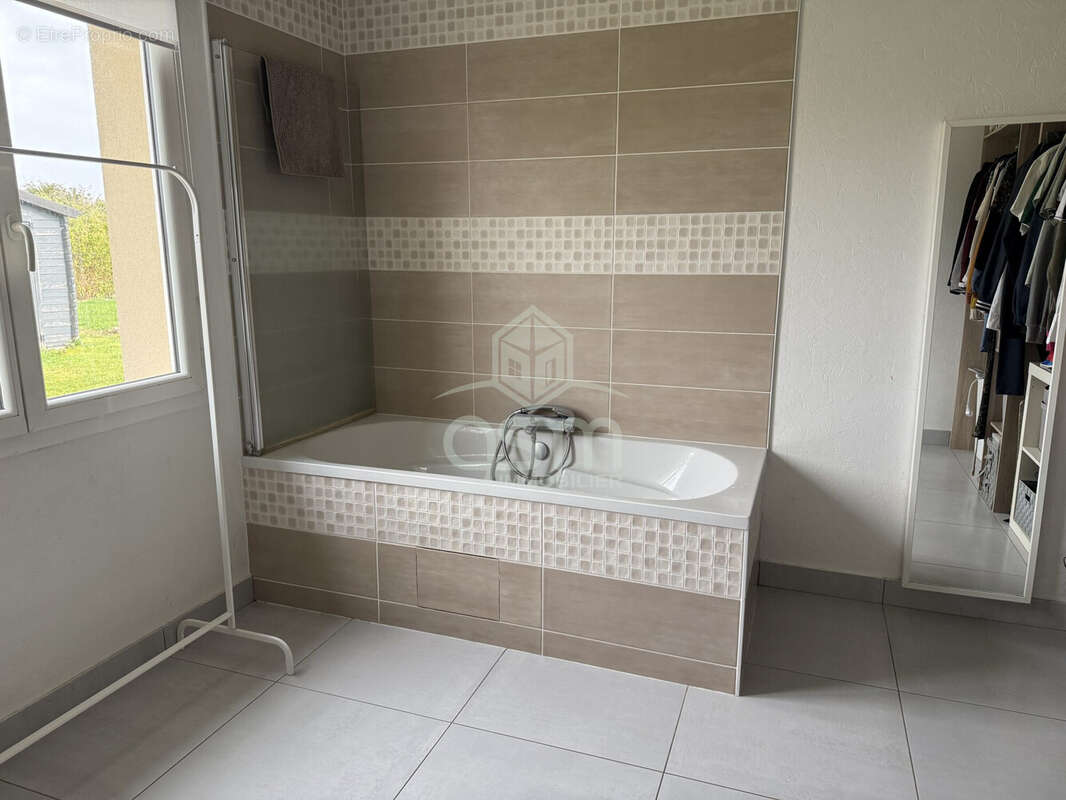 Maison à SAINT-BRANCHS