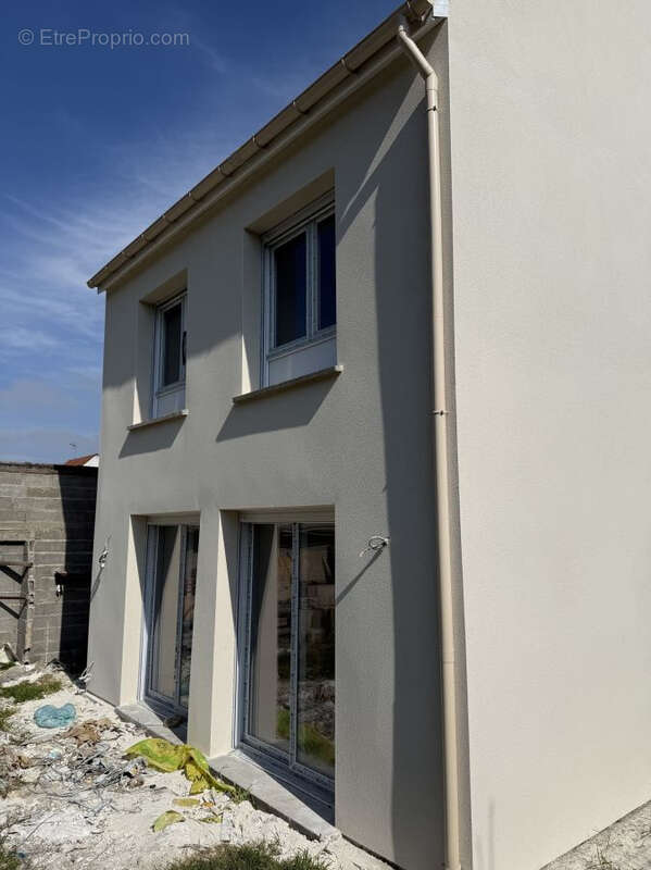 Maison à PIERRELAYE