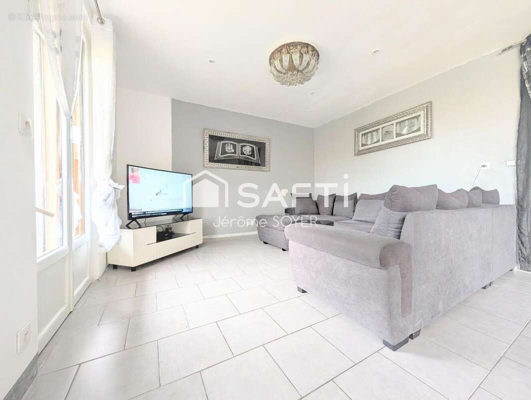 Appartement 79 m² à Avignon  - photo 4