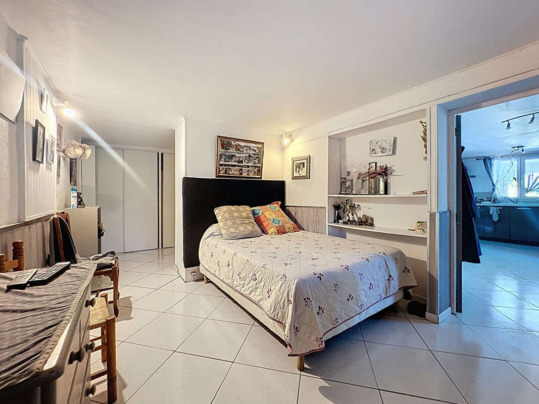 Maison à SAINT-SAVOURNIN