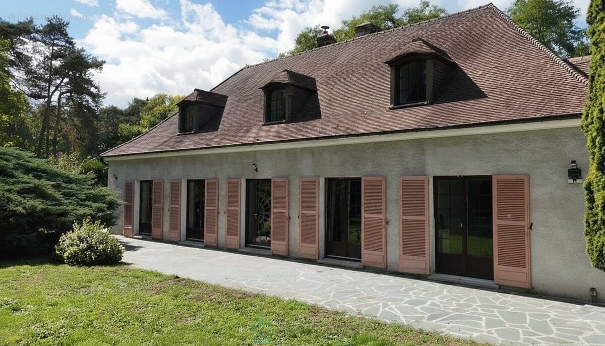 Maison à NOISY-SUR-ECOLE