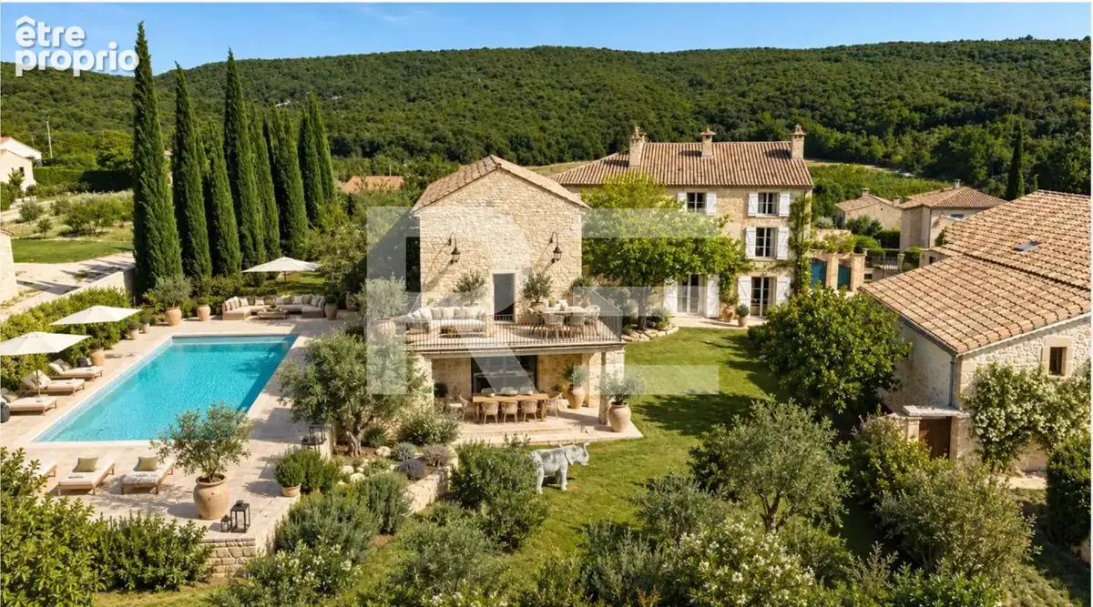 Maison à BARJAC