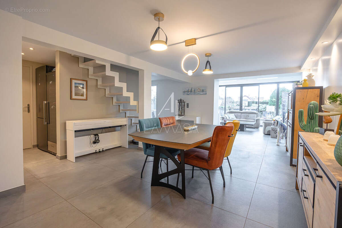 Maison à LAGNY-SUR-MARNE