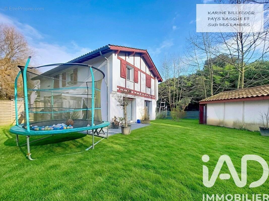 Photo 1 - Maison à URT