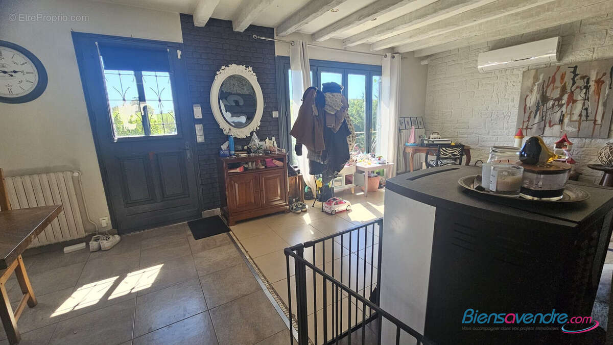 Maison à MIGNE-AUXANCES