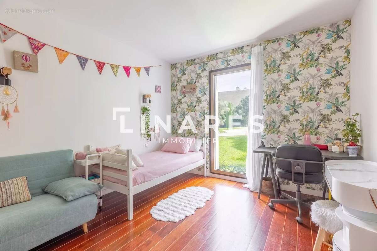 TRIANON - Appartement T4 de 147m² - Jardin - 13007 - photo 13