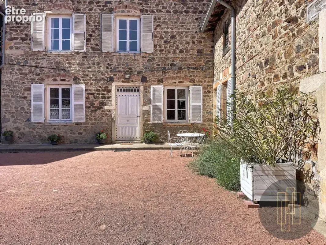 Maison de caractère au cœur du Beaujolais - photo 11