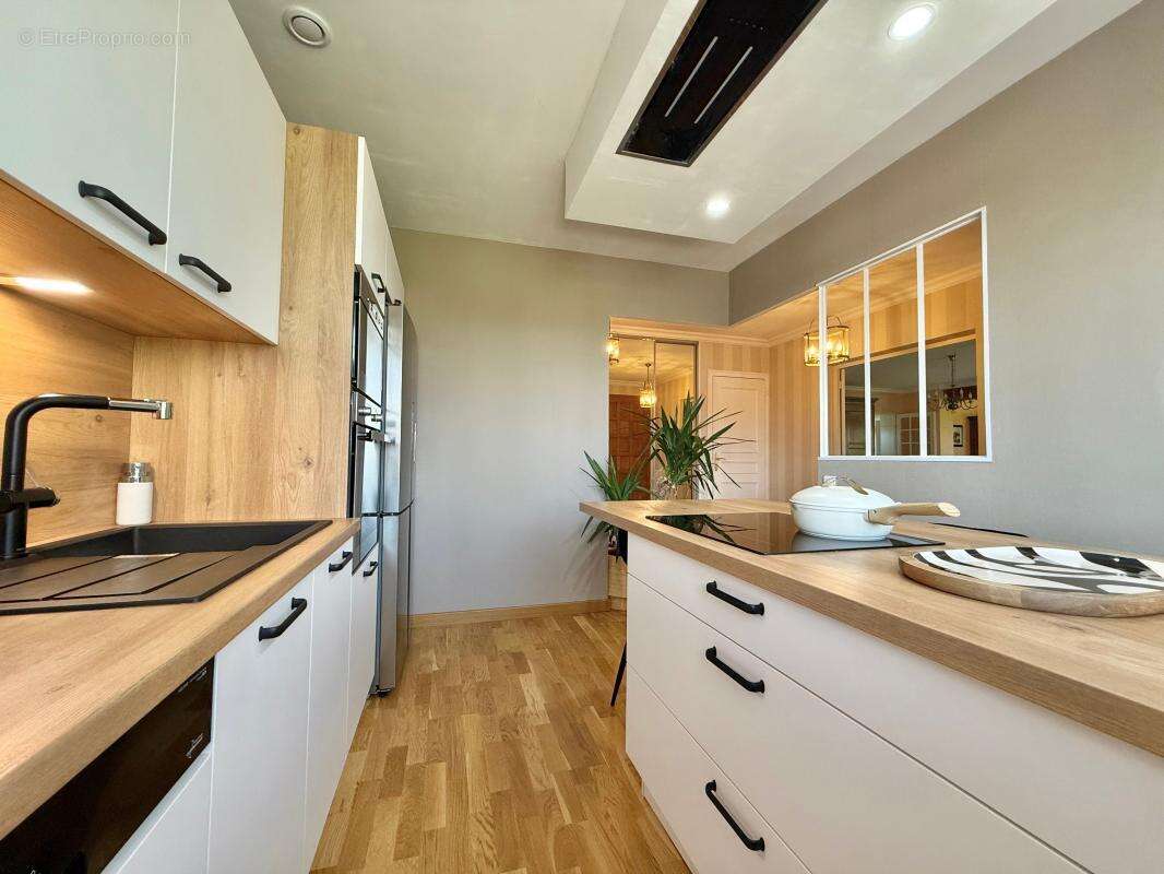 Maison à LAMARCHE-SUR-SAONE