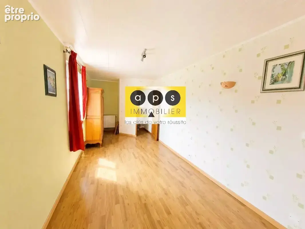 Maison de Village  en pierres à 2 min D' ARBOIS - photo 8