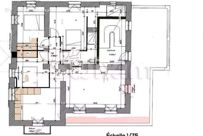 Appartement à CHALLES-LES-EAUX