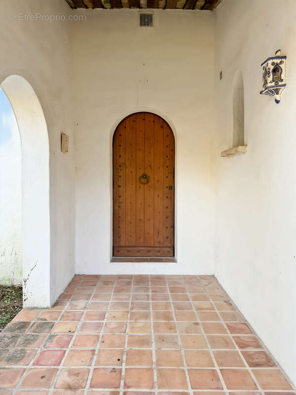 Maison à SAINT-BAUZILLE-DE-MONTMEL