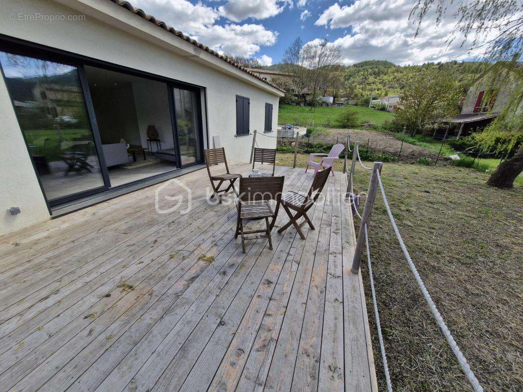 Maison à CASTELLANE