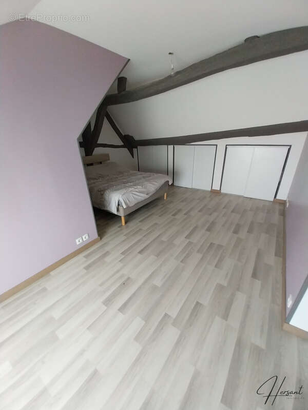 Maison 110 m² à Baule  - photo 4