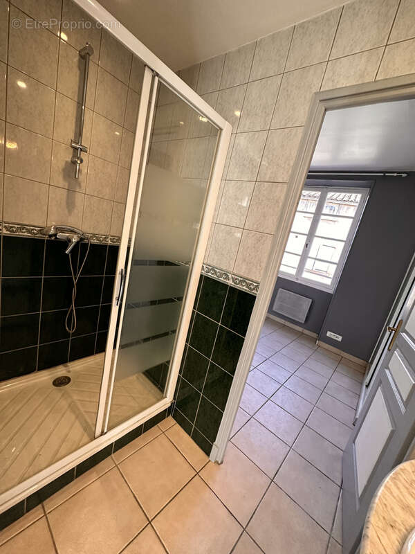 Appartement à PONT-SAINT-ESPRIT