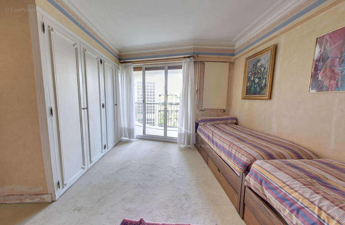 Appartement à NOGENT-SUR-MARNE