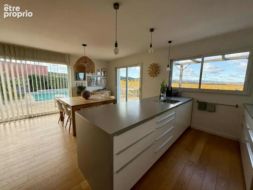 Villa contemporaine avec piscine en limite de campagne - photo 9