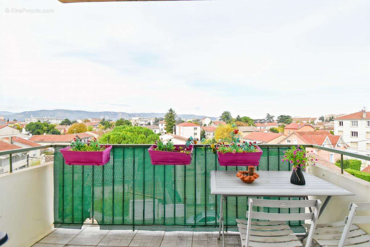 Appartement à VALENCE