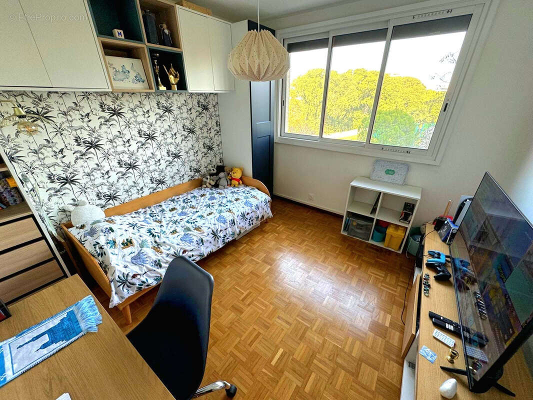 Appartement à MARSEILLE-9E