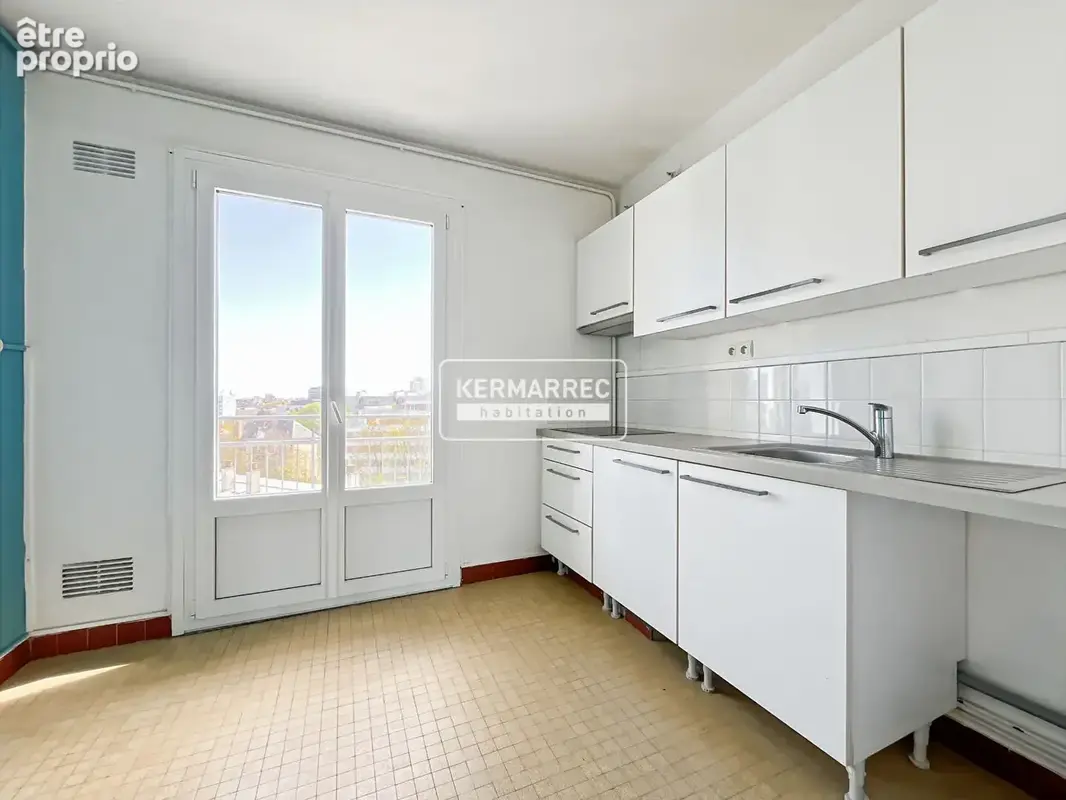 Appartement t3 - 2 chambres - balcon - ascenseur - parking - expose ouest - photo 4