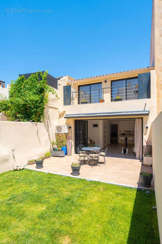 Maison à MARSEILLE-7E