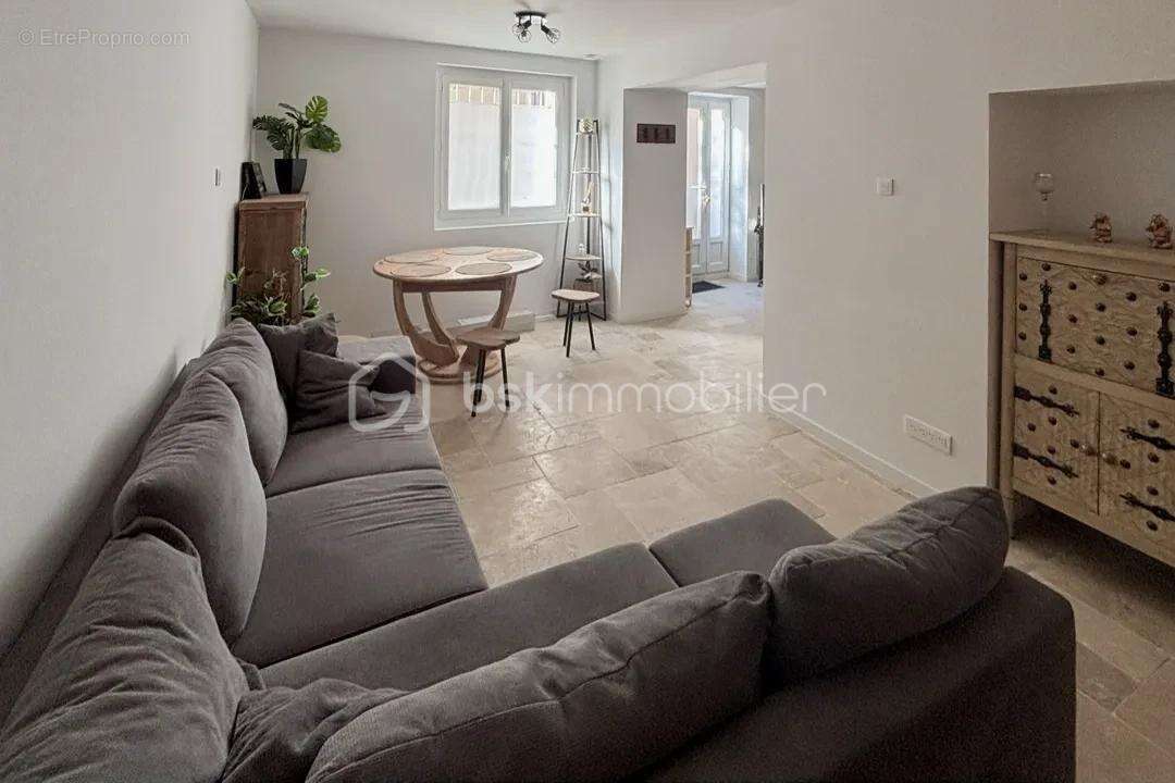 Maison à PONT-SAINT-ESPRIT