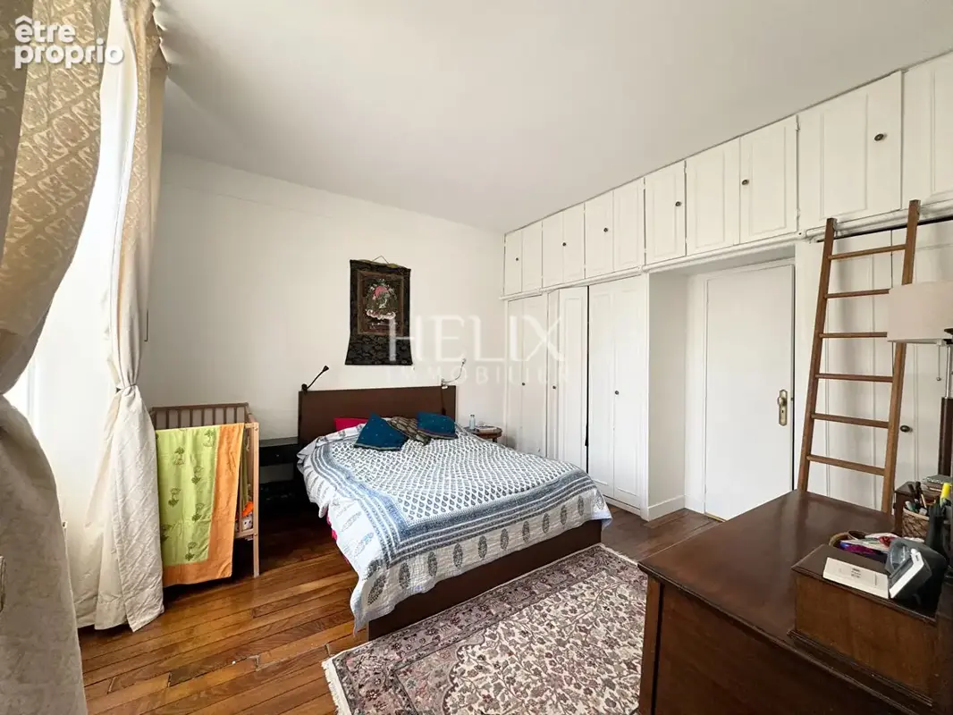 Appartement 81,58 M² "esprit maison"  chambre 15,34  M²  bureau 8,69 M² parking à Saint Germain en Laye, à 3 mn du RER - photo 7